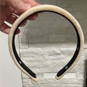 Lele Sadoughi Latte Velvet Gigi headband